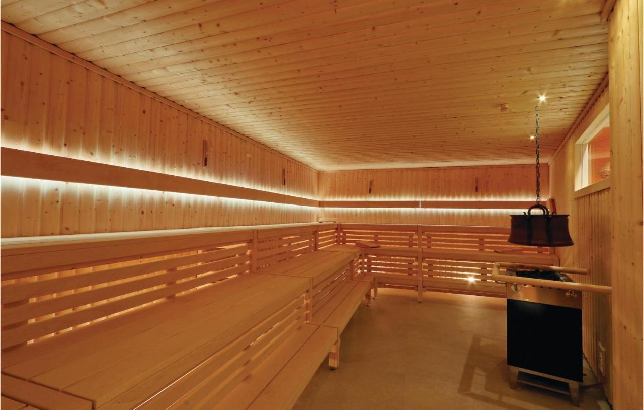 Amazing Apartment In Luebeck Travemuende With Sauna ภายนอก รูปภาพ