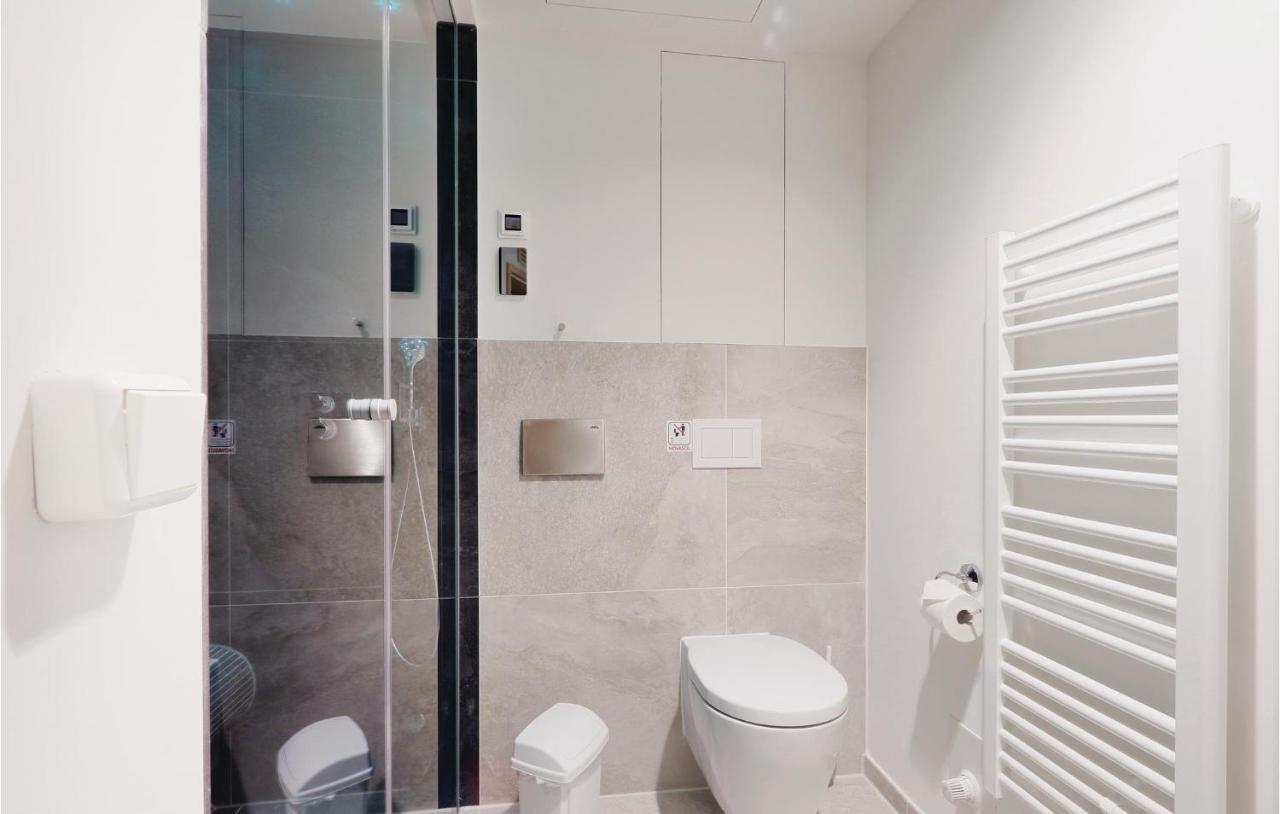 Amazing Apartment In Luebeck Travemuende With Sauna ภายนอก รูปภาพ