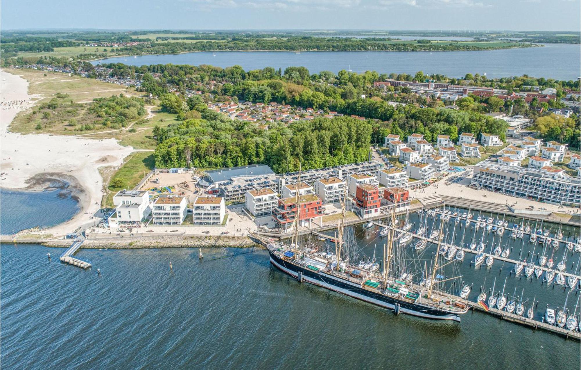 Amazing Apartment In Luebeck Travemuende With Sauna ภายนอก รูปภาพ